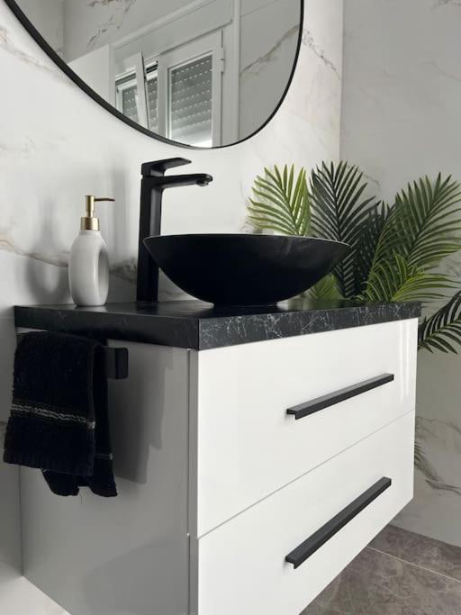 הוילה אלגודונאלס Casa La Fuente Alta מראה חיצוני תמונה